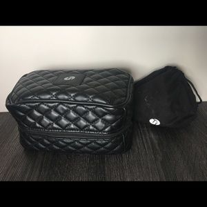 T3 Volumizing Hot Roller Set with extra rollers